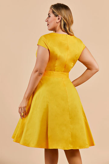 Mais tamanho amarelo vintage 1950s vestido
